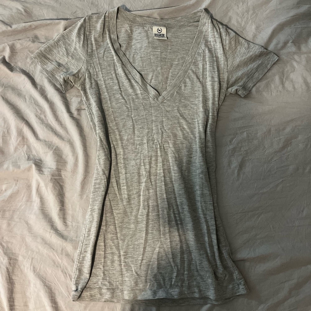 PINK Victoria's Secret Heather Gray V-Neck Tee